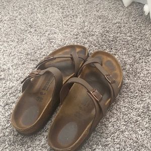 MAYARI BIRKENSTOCKS